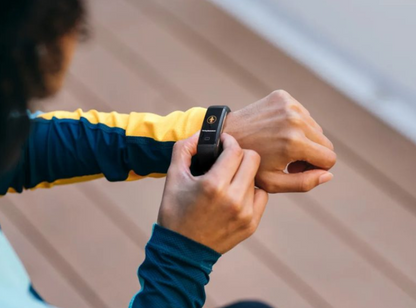 Health Tracker Smart Watch - Blood Pressure & Heart Beat Monitoring