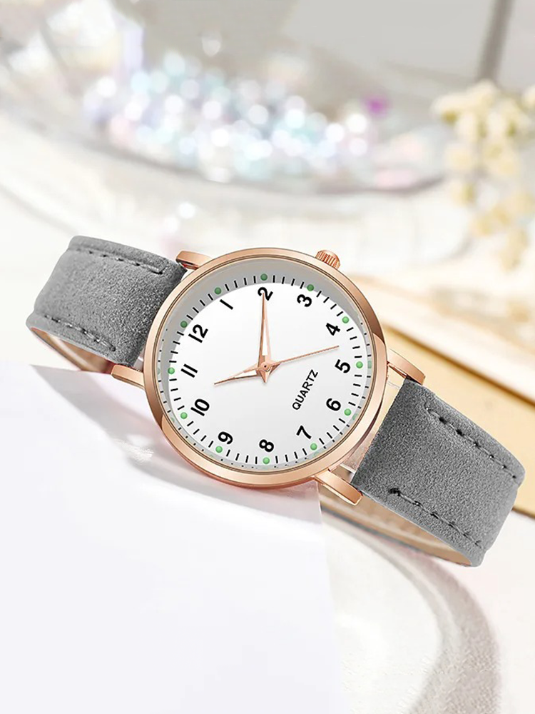 Luxe Quartz Ladies Watch | Slim Leather Strap, Luminous Numbers & Modern Design for Women