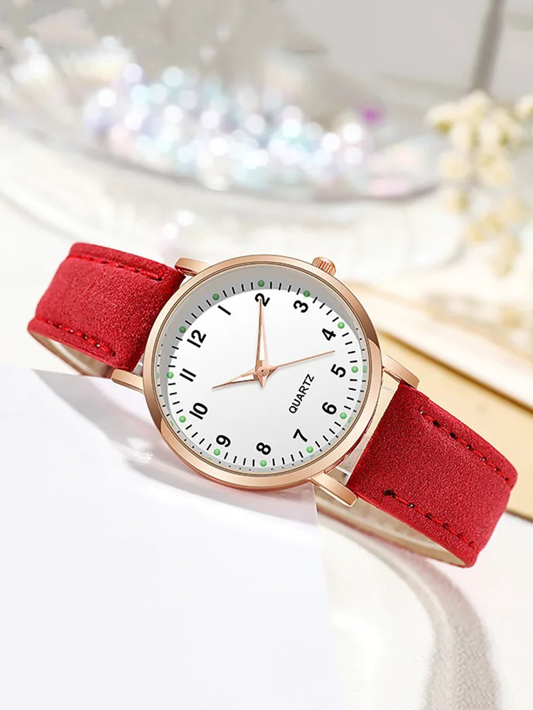 Luxe Quartz Ladies Watch | Slim Leather Strap, Luminous Numbers & Modern Design for Women