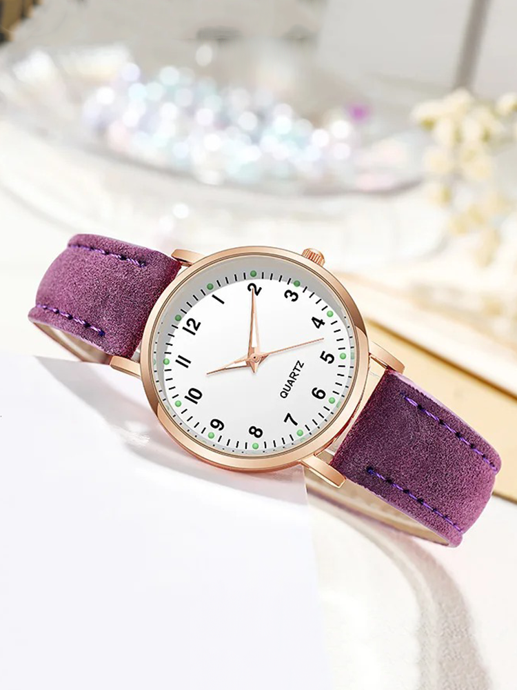 Luxe Quartz Ladies Watch | Slim Leather Strap, Luminous Numbers & Modern Design for Women